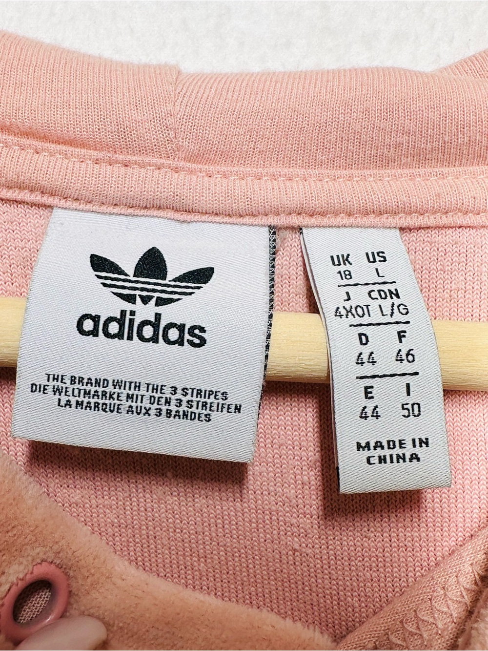 Adidas Originals Women’s L Pink Velour Cropped Hoodie Logo Tape Y2K - Picture 3 of 5